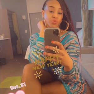 Meet your Posher, Tanisha